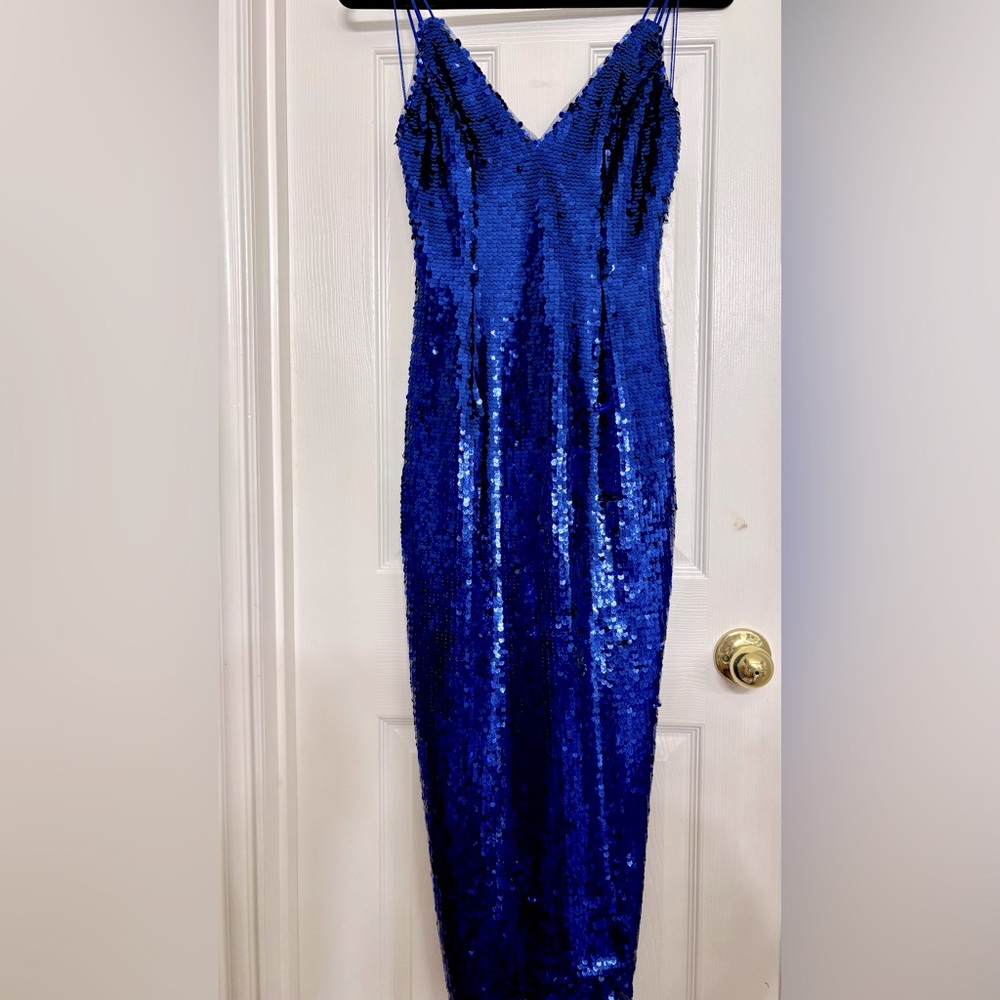 LIV FOSTER Dazzling Sapphire Sequin Gown SIZE 0